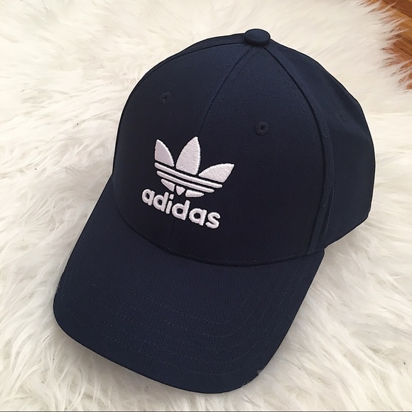 Adidas Women’s Hat - Picture 2 of 4
